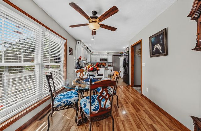 10 Narrows Drive, Holiday Island, AR 72631