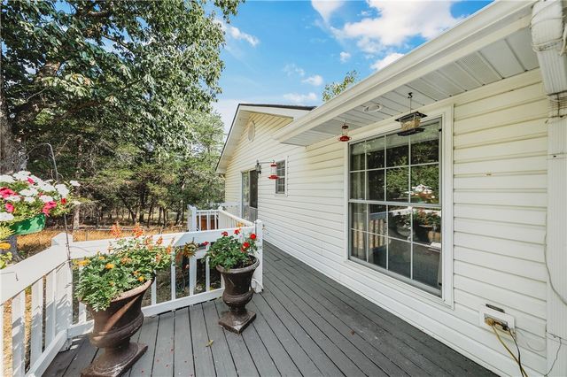 10 Narrows Drive, Holiday Island, AR 72631