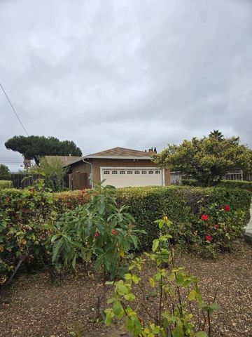 155 Lita Lane, Watsonville, CA 95076