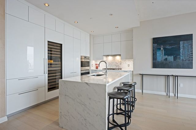 1 Franklin St 5204, Boston, MA 02110