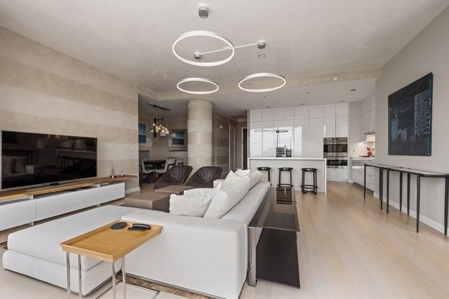 1 Franklin St 5204, Boston, MA 02110