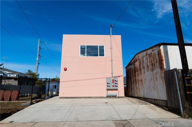 1877 Irving Avenue, San Diego, CA 92113