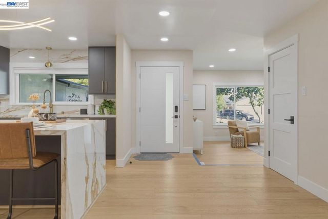 44775 Parkmeadow Dr, Fremont, CA 94539