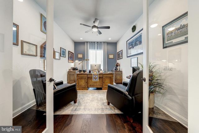 124 YELLOW BIRCH, Lake Frederick, VA 22630