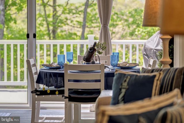 124 YELLOW BIRCH, Lake Frederick, VA 22630