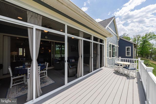 124 YELLOW BIRCH, Lake Frederick, VA 22630