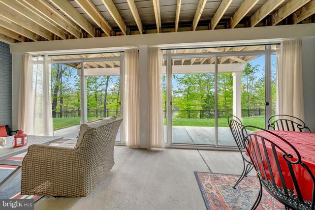 124 YELLOW BIRCH, Lake Frederick, VA 22630