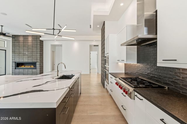 5529 N 2ND Place, Phoenix, AZ 85012