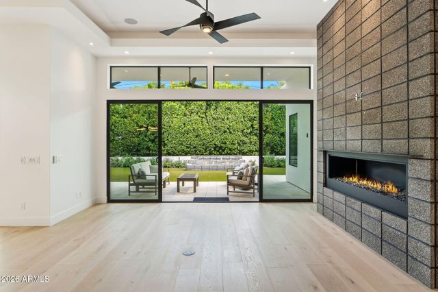 5529 N 2ND Place, Phoenix, AZ 85012