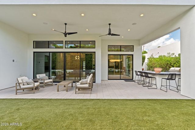 5529 N 2ND Place, Phoenix, AZ 85012