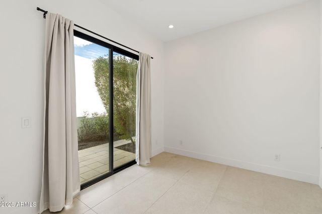 5529 N 2ND Place, Phoenix, AZ 85012