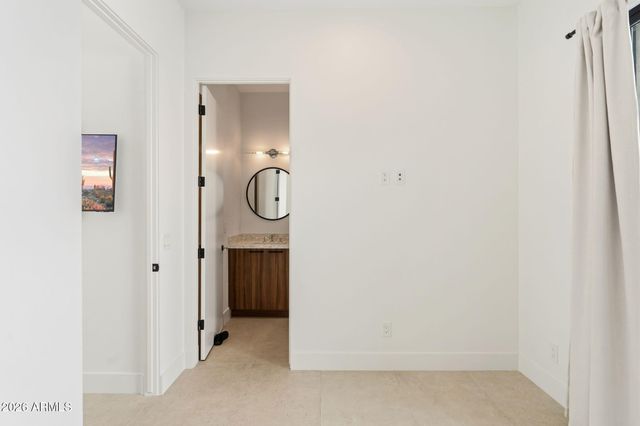 5529 N 2ND Place, Phoenix, AZ 85012