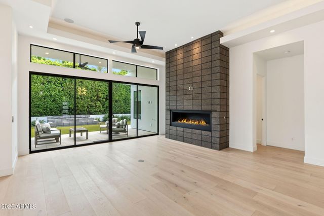 5529 N 2ND Place, Phoenix, AZ 85012