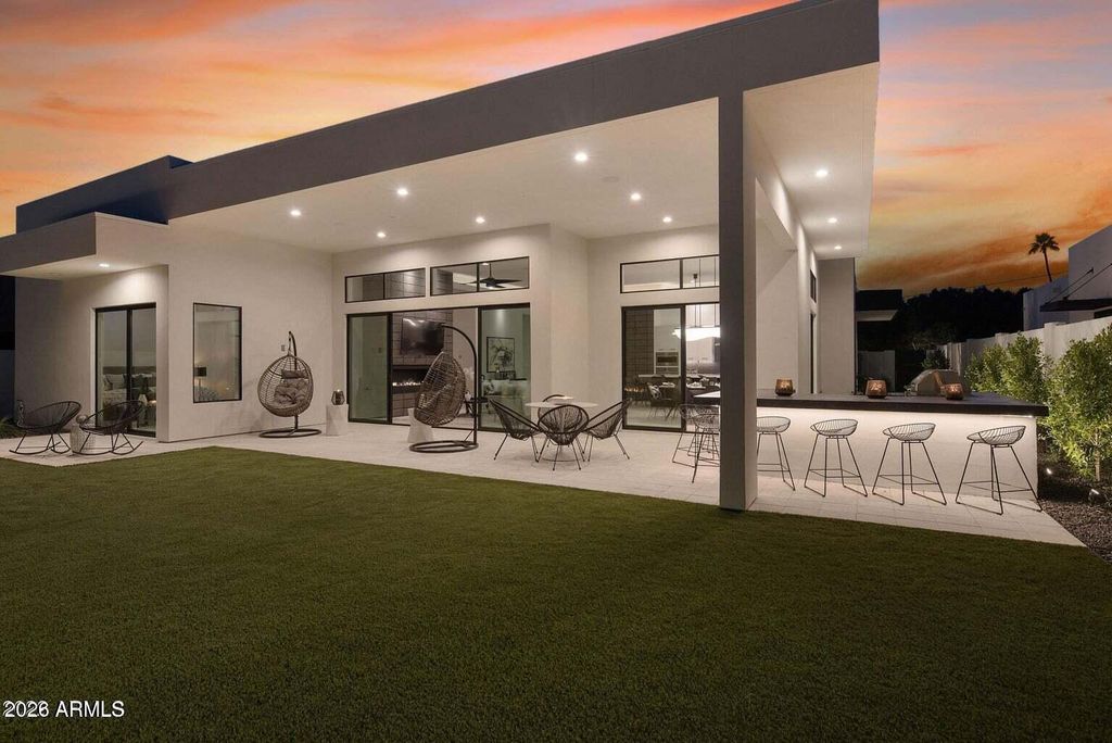5529 N 2ND Place, Phoenix, AZ 85012 — photo 5