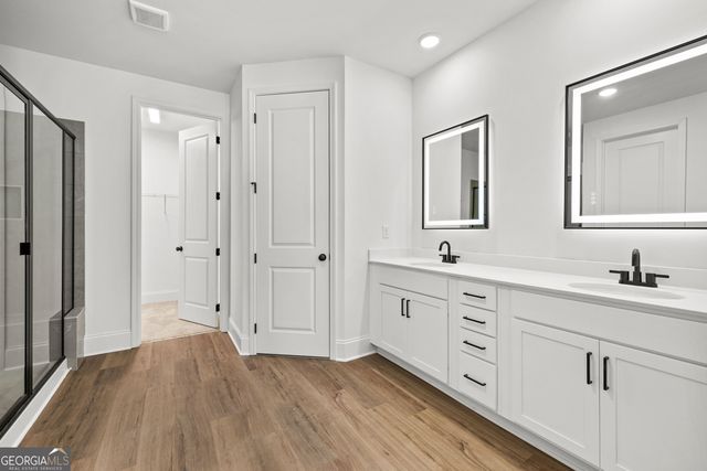 62 Thomaston Street 13, Newnan, GA 30263