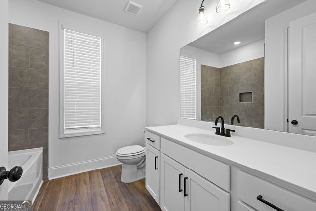 62 Thomaston Street 13, Newnan, GA 30263