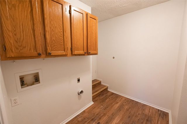 1912 Dorothy Lane 1914, Fort Worth, TX 76107