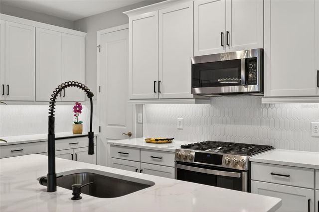 17744 SAVORY MIST CIRCLE, Lakewood Ranch, FL 34211