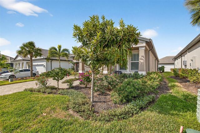 17744 SAVORY MIST CIRCLE, Lakewood Ranch, FL 34211