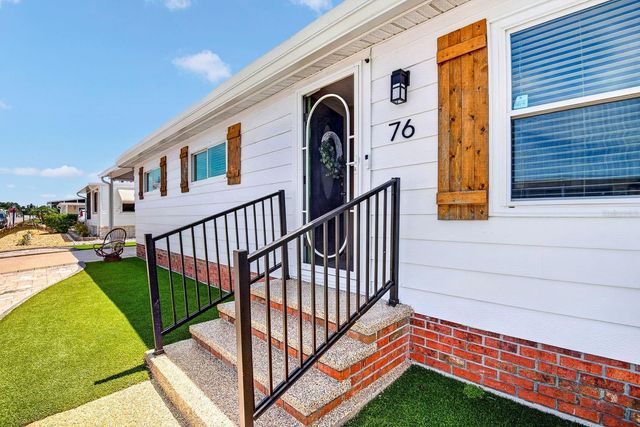 76 CABALLO WAY, Bradenton, FL 34209