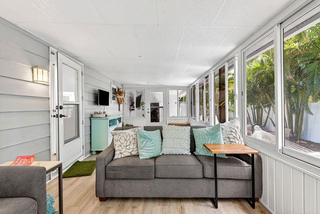 76 CABALLO WAY, Bradenton, FL 34209