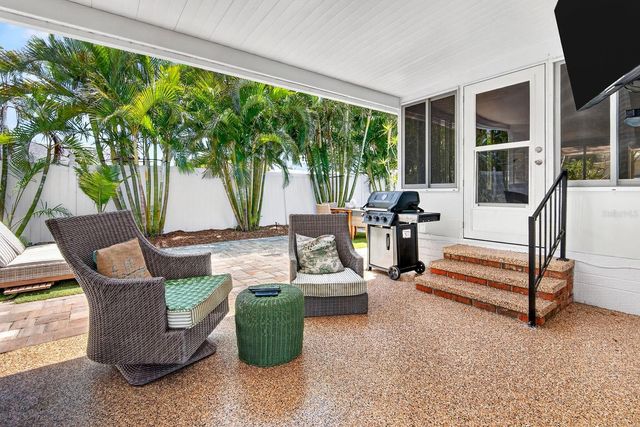 76 CABALLO WAY, Bradenton, FL 34209