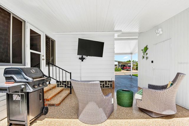 76 CABALLO WAY, Bradenton, FL 34209