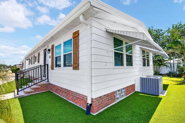 76 CABALLO WAY, Bradenton, FL 34209