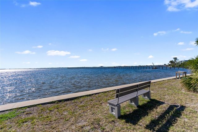 76 CABALLO WAY, Bradenton, FL 34209