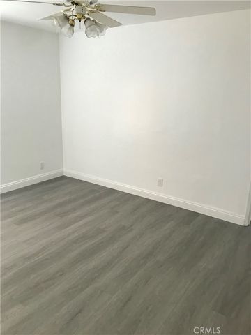 6511 W 87th Place, Los Angeles, CA 90045