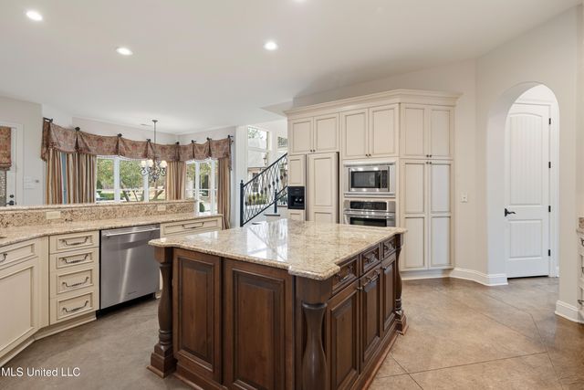 2466 Ross Road, Olive Branch, MS 38654