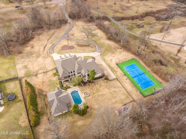 2466 Ross Road, Olive Branch, MS 38654