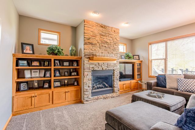 10770 Scott Avenue N, Brooklyn Park, MN 55443