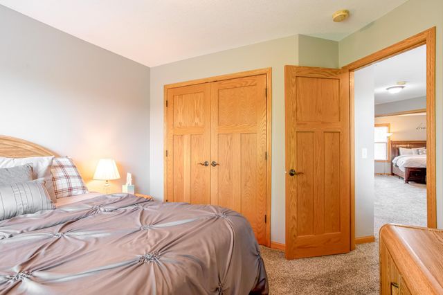 10770 Scott Avenue N, Brooklyn Park, MN 55443