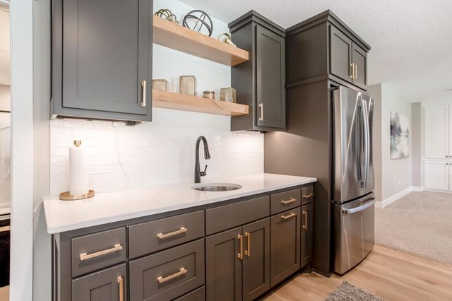 10770 Scott Avenue N, Brooklyn Park, MN 55443