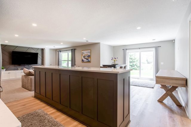 10770 Scott Avenue N, Brooklyn Park, MN 55443