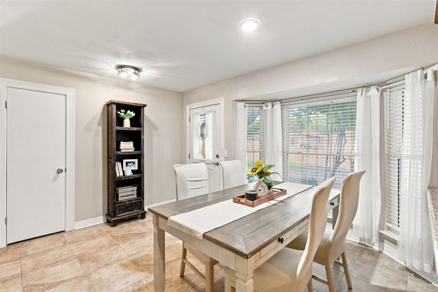 216 Old Hickory Drive, Irving, TX 75060