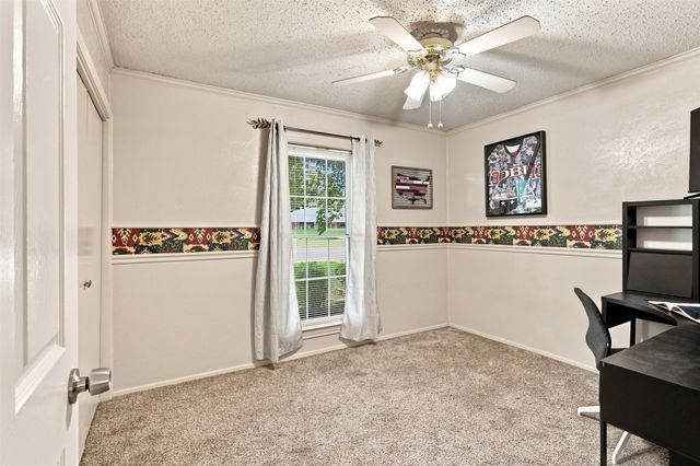 216 Old Hickory Drive, Irving, TX 75060