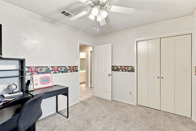 216 Old Hickory Drive, Irving, TX 75060