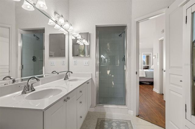 152 BRENT CIRCLE, Oldsmar, FL 34677