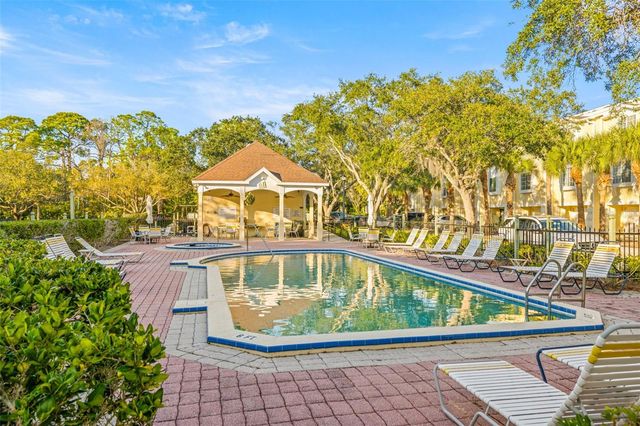 152 BRENT CIRCLE, Oldsmar, FL 34677