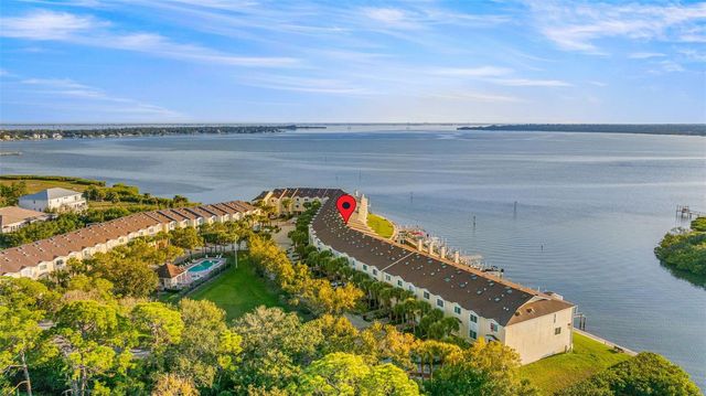 152 BRENT CIRCLE, Oldsmar, FL 34677