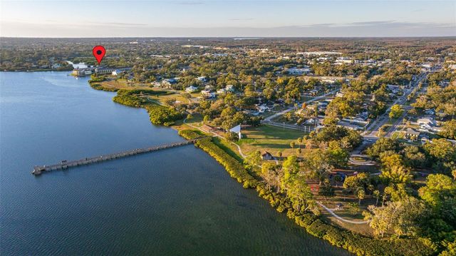 152 BRENT CIRCLE, Oldsmar, FL 34677