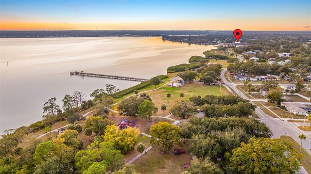 152 BRENT CIRCLE, Oldsmar, FL 34677