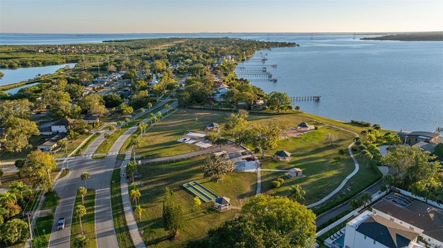 152 BRENT CIRCLE, Oldsmar, FL 34677