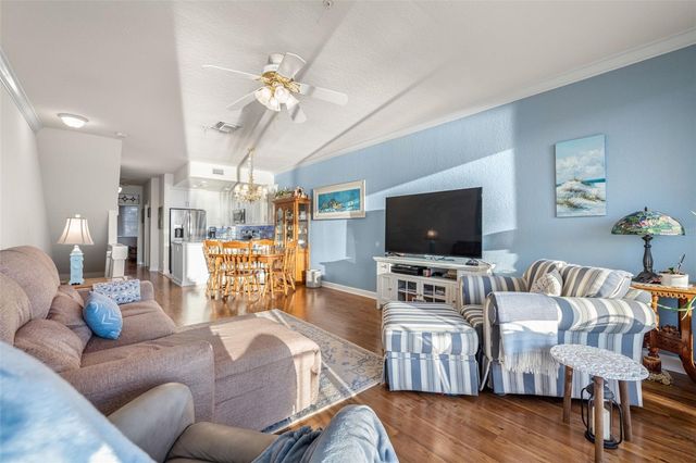 152 BRENT CIRCLE, Oldsmar, FL 34677