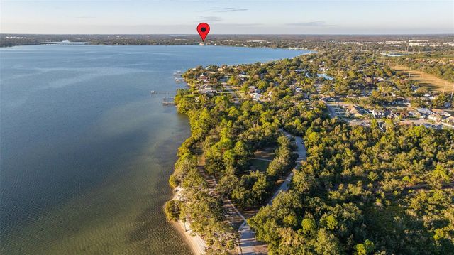 152 BRENT CIRCLE, Oldsmar, FL 34677