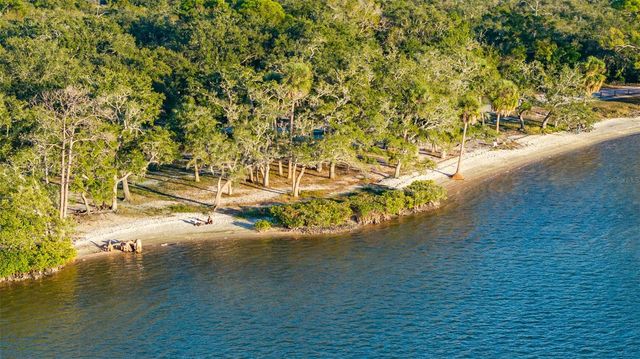 152 BRENT CIRCLE, Oldsmar, FL 34677