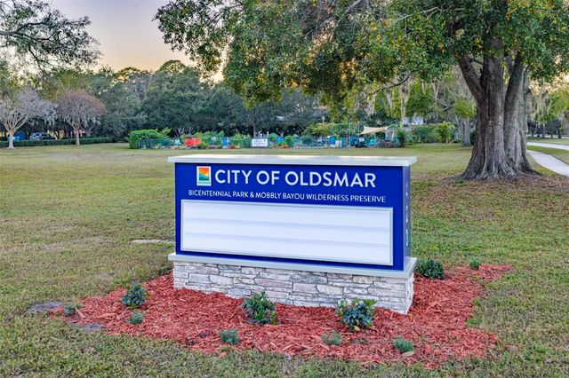 152 BRENT CIRCLE, Oldsmar, FL 34677