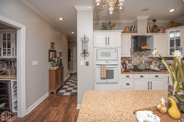 2807 Tower Park Drive, Jonesboro, AR 72404